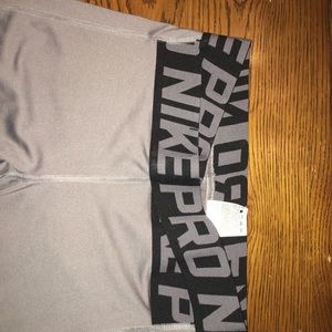 Nike Pro Intertwist 7/8 Leggings